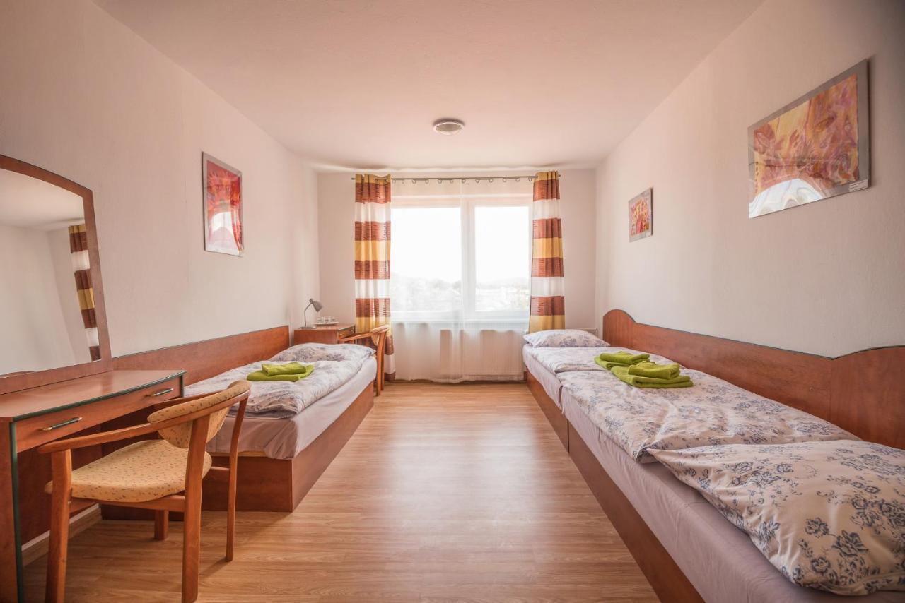 Motel Hybadlo Liptovský Hrádok Esterno foto