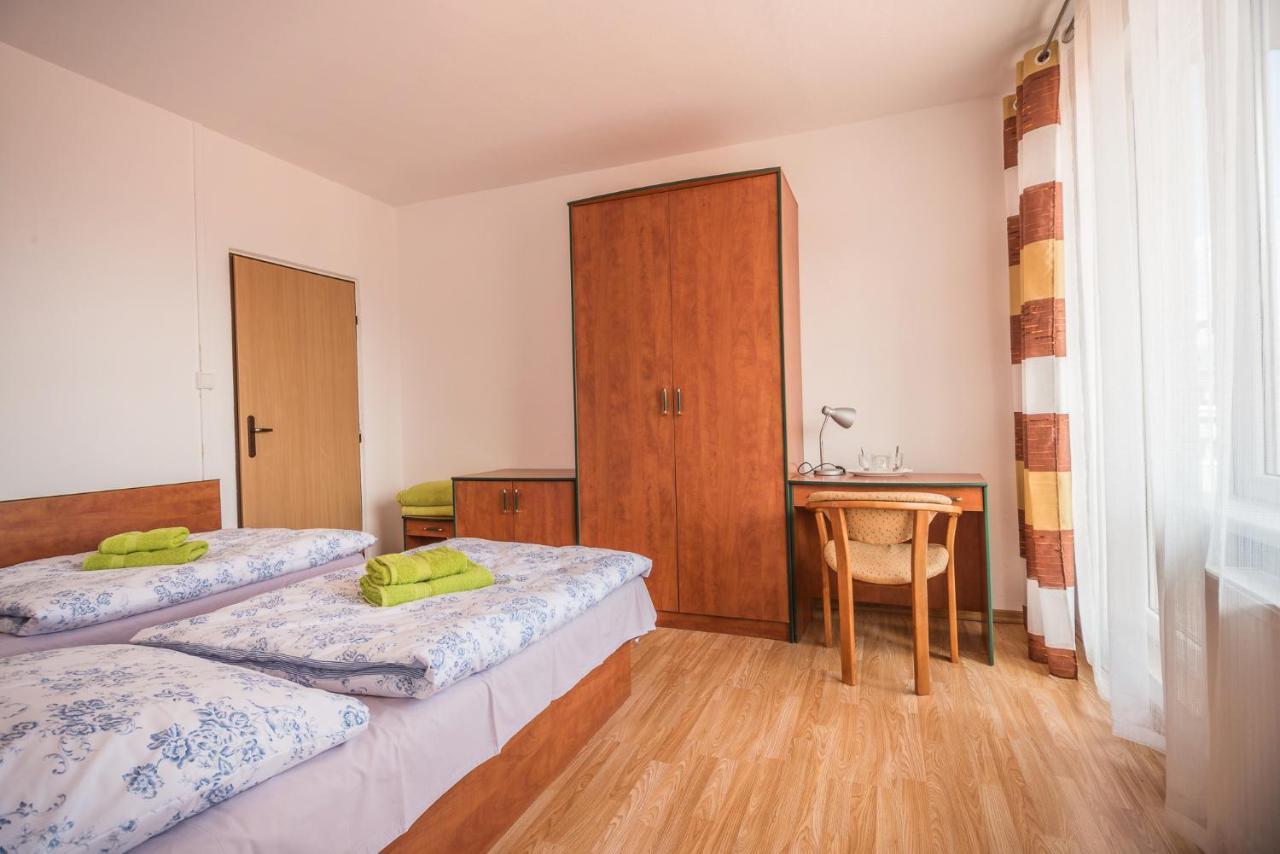 Motel Hybadlo Liptovský Hrádok Esterno foto